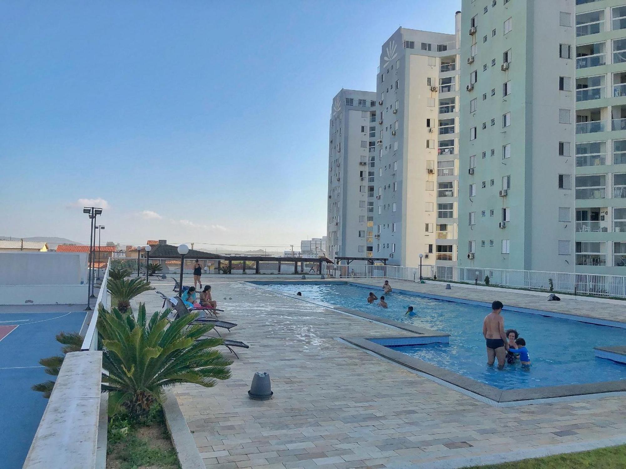 Apartamento Resid. Clube Mar Grosso - - Lag706 Laguna